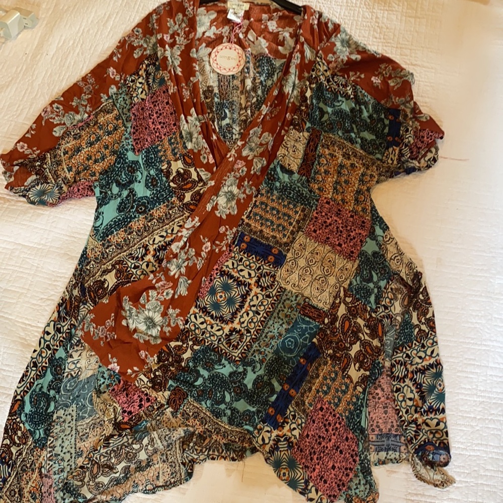 NWT UMGEE kimono